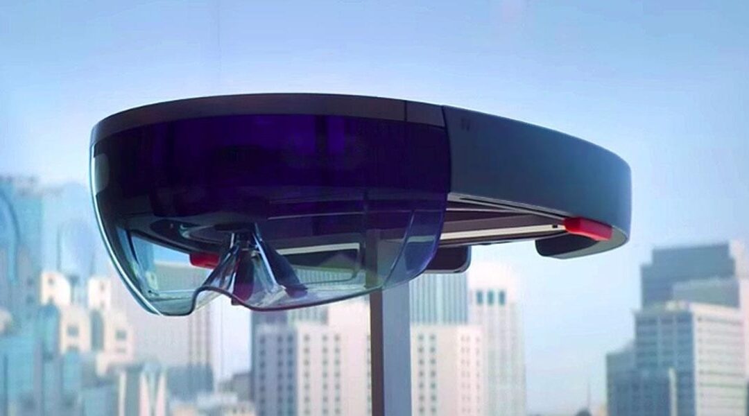 3 Cool Use Cases of HoloLens in Enterprise